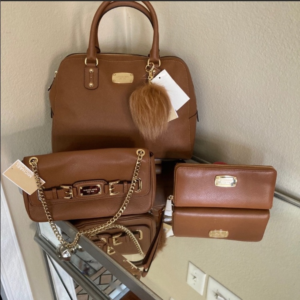 MICHAEL KORS 4PC BUNDLE